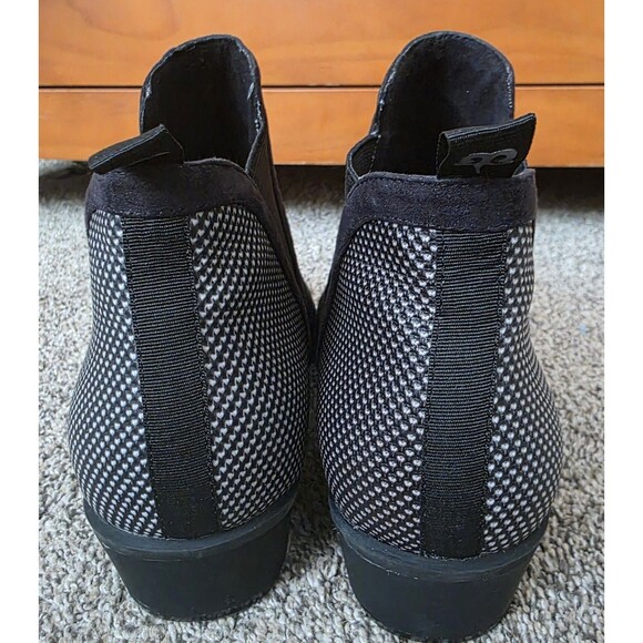 Betabrand Pull On Booties Size 9 Western Tennis Waterproof Black Gray Heel - Picture 4 of 14